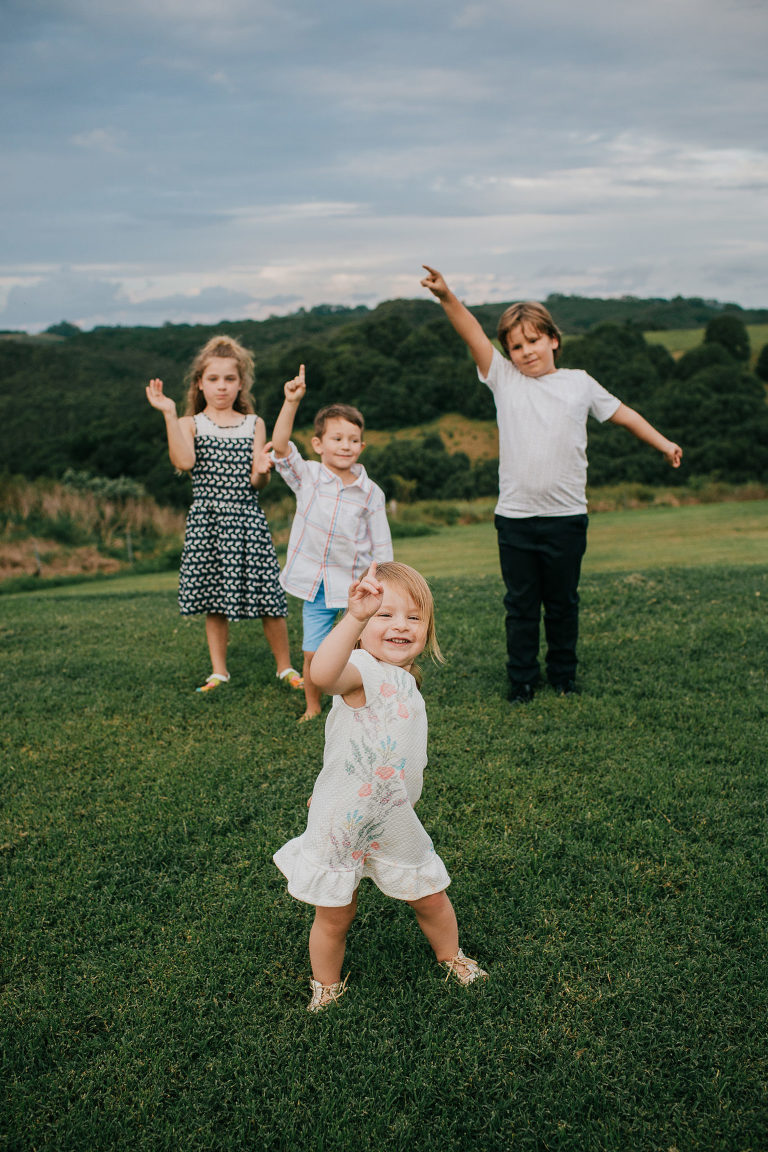 family portrait photographer byron bay
